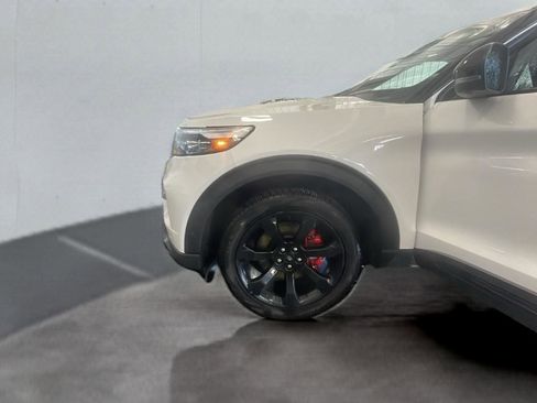 Certified 2023 Ford Explorer ST w/ Equipment Group 401A image 23