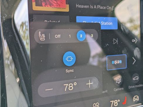 New 2026 Volvo XC40 B5 Ultra w/ Protection Package Premier image 29