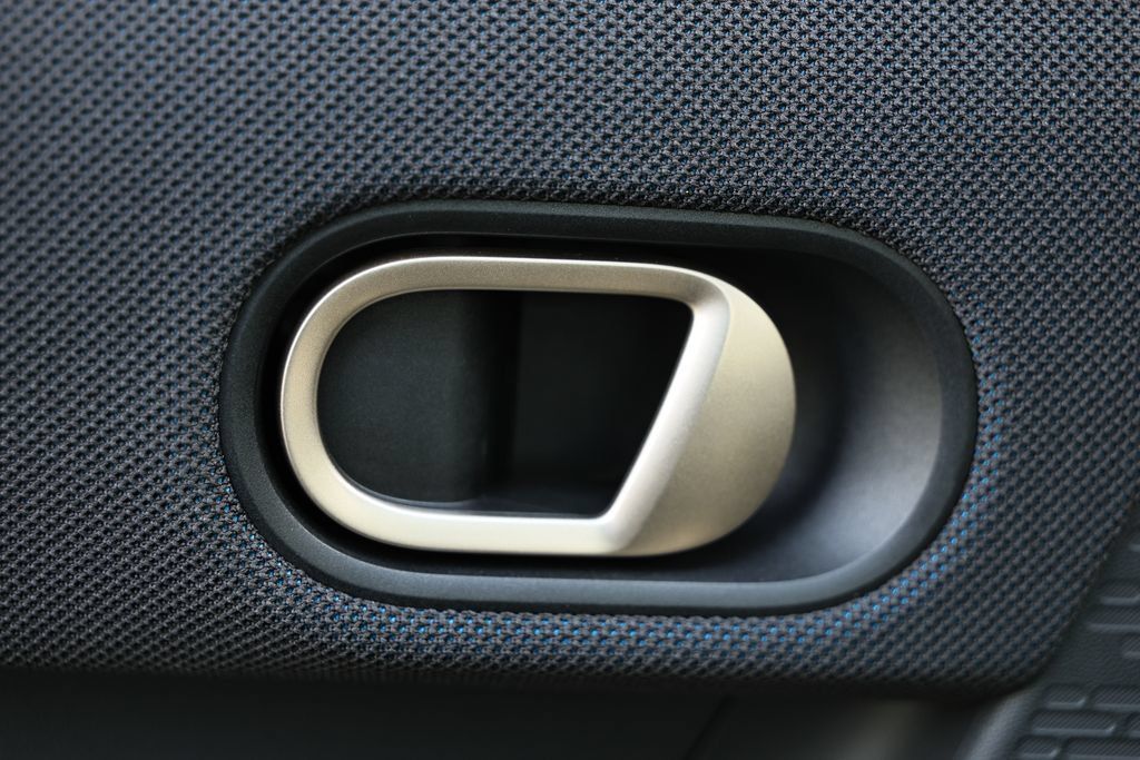 New 2026 MINI Cooper 2-Door Hardtop FWD image 15