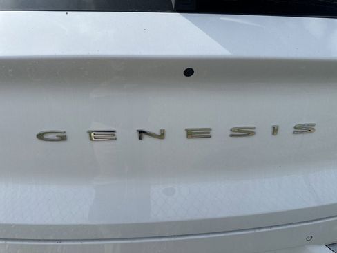 Used 2021 Genesis GV80 2.5T w/ Prestige Package 05 image 17