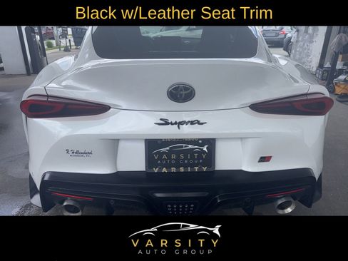 Used 2022 Toyota Supra Premium w/ Driver Assist Package image 5