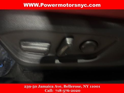 Used 2023 Toyota Camry XSE image 29