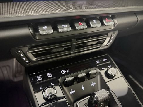 Used 2022 Porsche 911 Carrera GTS image 23