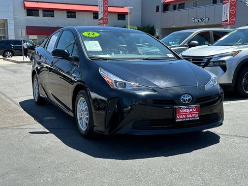 Used 2022 Toyota Prius LE FWD image 11