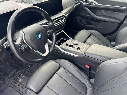 Used 2023 BMW i4 eDrive35 image 9