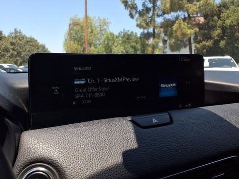 Certified 2025 MAZDA CX-70 Plug-In Hybrid w/ Premium Pkg image 9