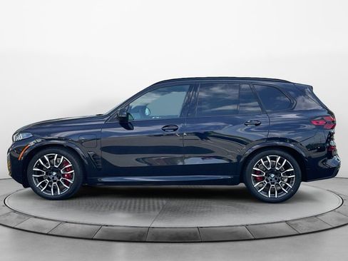 New 2026 BMW X5 xDrive50e w/ M Sport Package AWD/4WD image 4