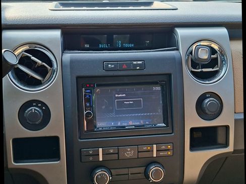 Used 2011 Ford F150 XLT w/ XLT Chrome Pkg AWD/4WD image 11