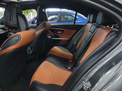 Used 2024 Mercedes-Benz C 300 Sedan image 11