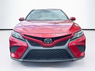 Used 2019 Toyota Camry SE video 2
