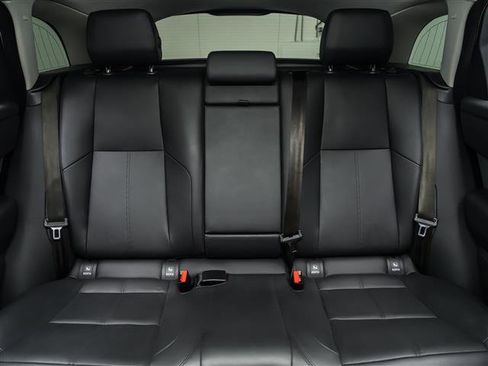 New 2024 Land Rover Range Rover Velar S image 15