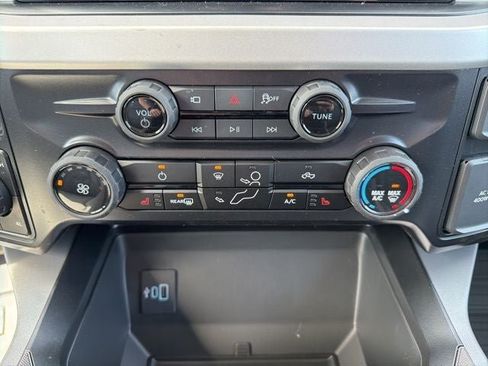 New 2026 Ford F350 XLT w/ XLT Premium Package AWD/4WD image 28