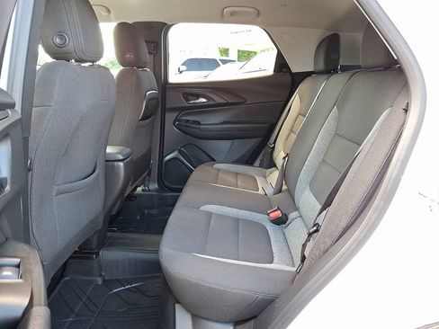 Used 2024 Chevrolet TrailBlazer LT w/ Driver Confidence Package AWD/4WD image 10