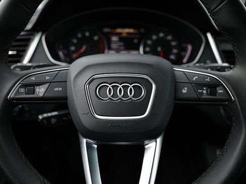 Certified 2024 Audi Q5 2.0T Premium w/ Convenience Package image 31