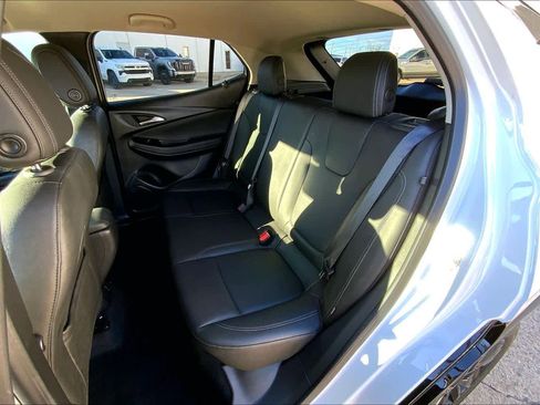Used 2024 Buick Encore GX Sport Touring image 20