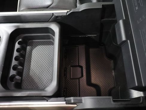 Certified 2019 RAM 1500 Laramie AWD/4WD image 30