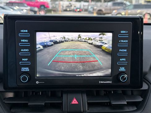 Used 2022 Toyota RAV4 XLE w/ Convenience Package AWD/4WD image 19