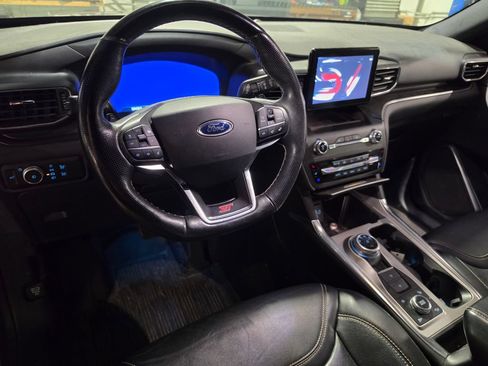 Used 2020 Ford Explorer ST AWD/4WD image 4