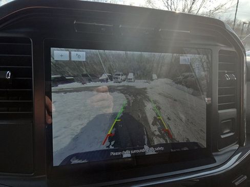 Certified 2022 Ford F150 XLT w/ Equipment Group 302A High image 21