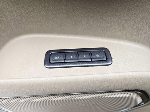 Used 2019 Chevrolet Suburban Premier image 41