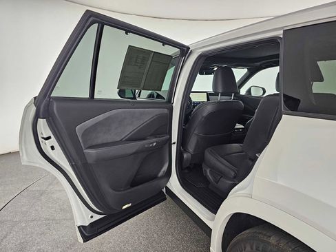 Used 2024 Lexus TX 350 AWD image 17