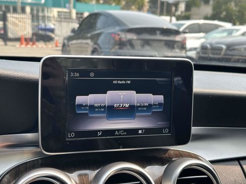 Used 2018 Mercedes-Benz C 300 4MATIC Sedan image 28
