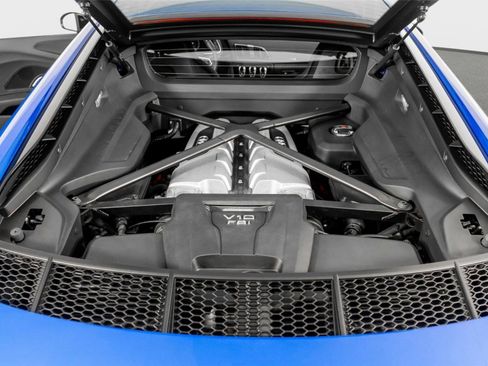 Used 2022 Audi R8 V10 performance image 52