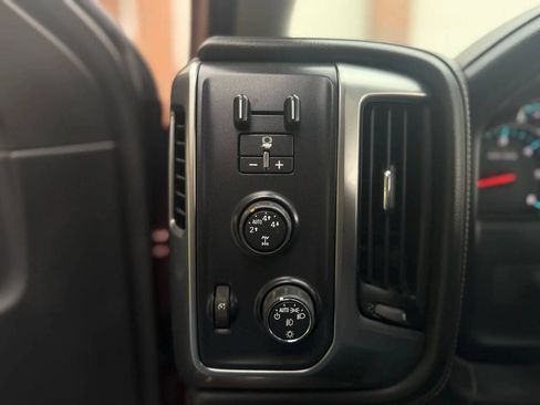 Used 2016 Chevrolet Silverado 1500 LTZ Z71 w/ LTZ Plus Package AWD/4WD image 19