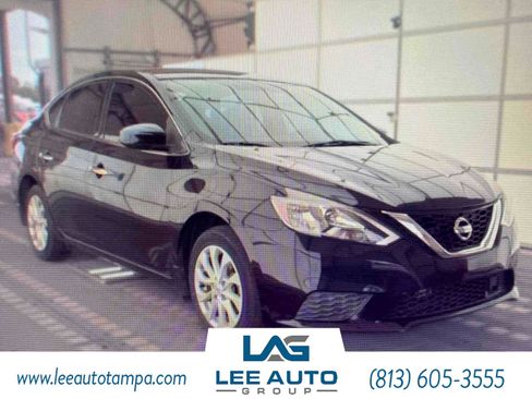 Used 2019 Nissan Sentra SV FWD image 3