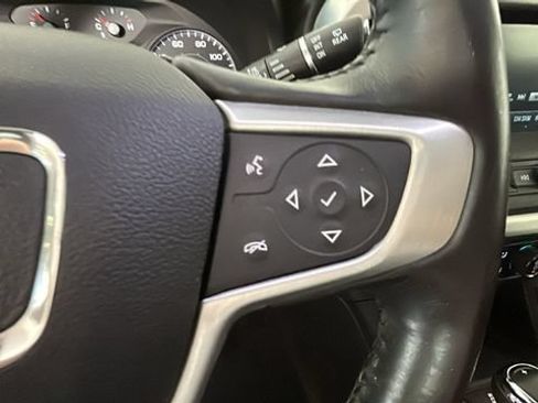 Used 2019 GMC Acadia SLE w/ Driver Alert Package I AWD/4WD image 16