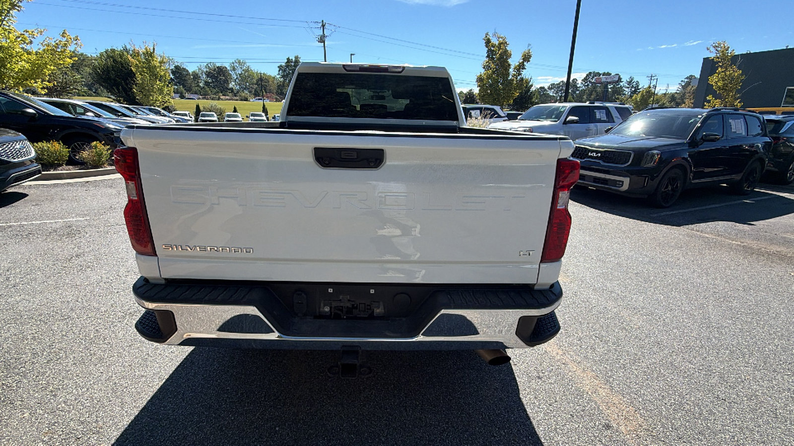 Used 2025 Chevrolet Silverado 2500 LT w/ Convenience Package AWD/4WD image 9