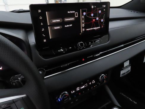 New 2026 Mitsubishi Outlander SEL Black Edition AWD/4WD image 17
