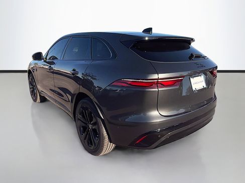 New 2026 Jaguar F-PACE R-Dynamic S image 3