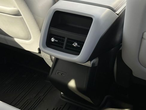 Certified 2024 Cadillac Lyriq Sport image 32