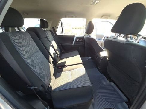 Used 2022 Toyota 4Runner SR5 AWD/4WD image 24