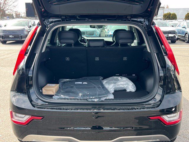 New 2026 Kia Niro Wave w/ Wave Preserve Package FWD image 8