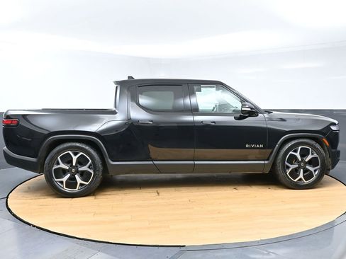 Used 2022 Rivian R1T Adventure image 7