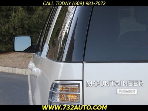 Used 2007 Mercury Mountaineer Premier image 23