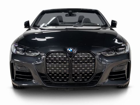 Used 2022 BMW 440i xDrive Convertible w/ Premium Package image 4