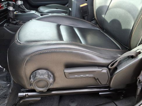 Used 2023 Jeep Wrangler Unlimited Rubicon 392 image 16