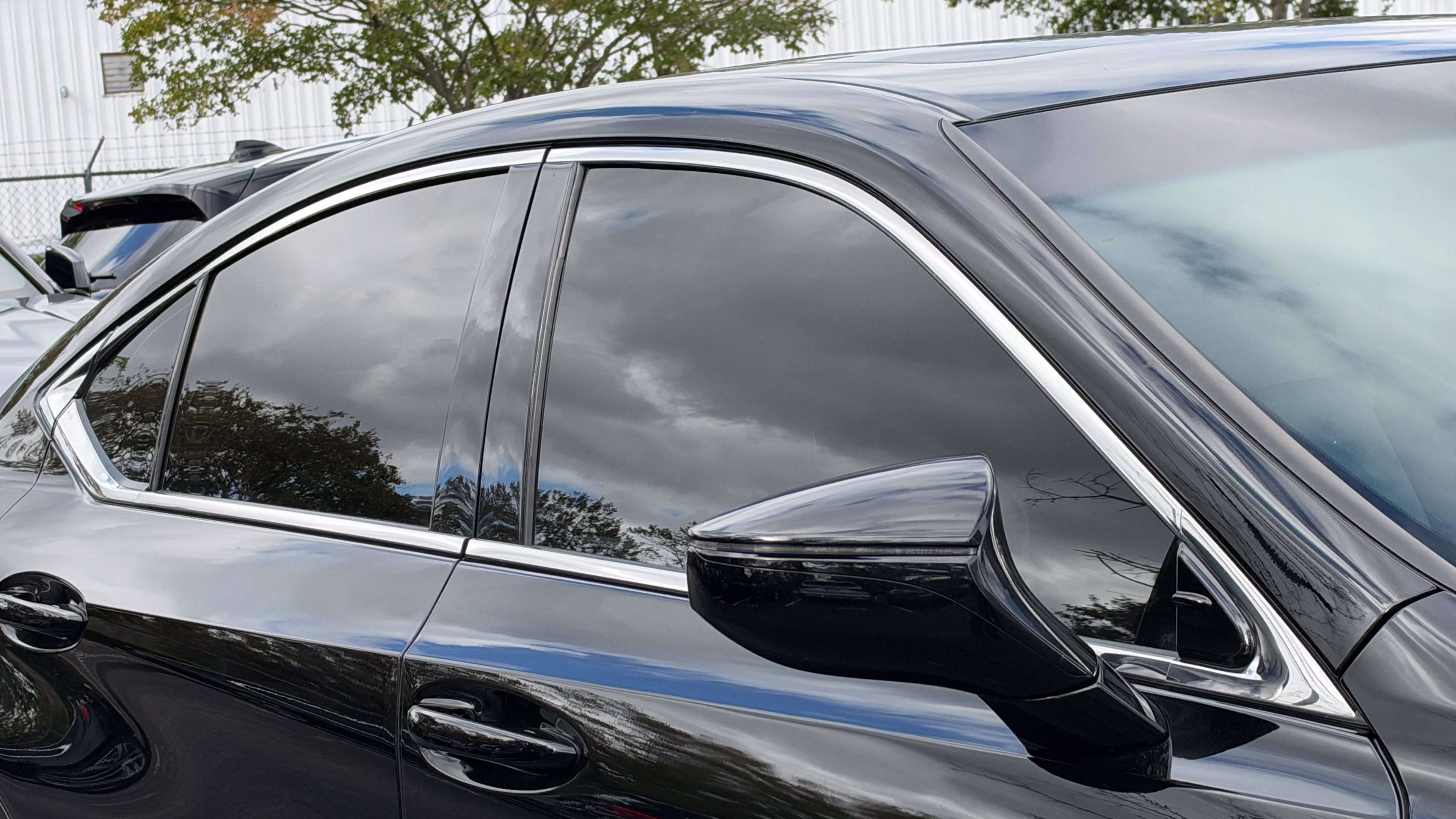 Used 2021 Lexus ES 350 F Sport w/ Special Edition FWD image 3