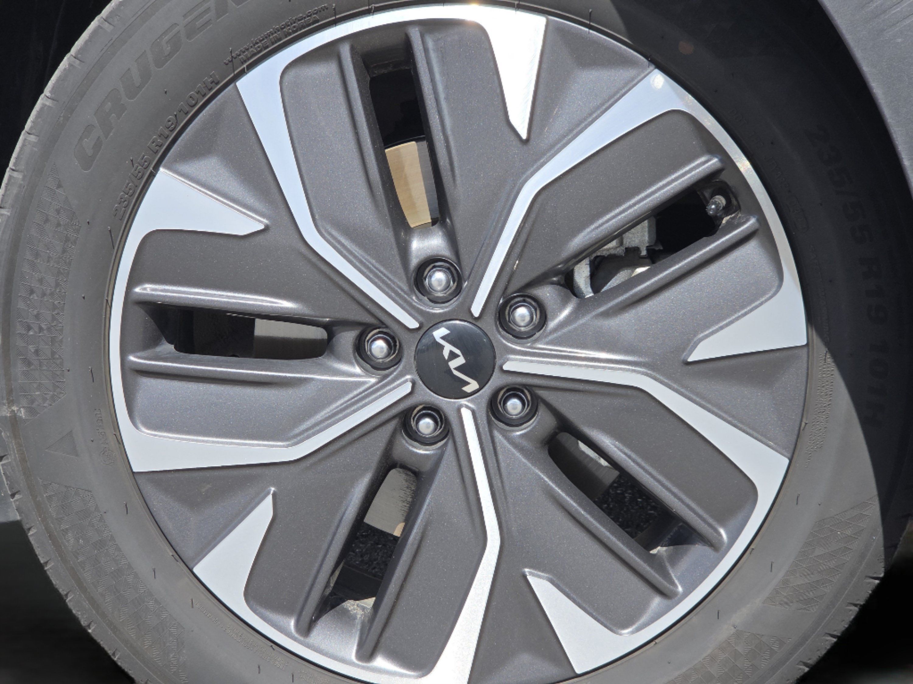 Used 2024 Kia EV6 Light AWD/4WD image 18