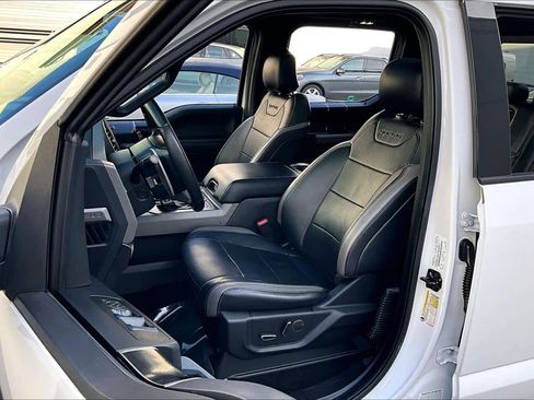 Used 2017 Ford F150 Raptor w/ Equipment Group 802A Luxury image 7