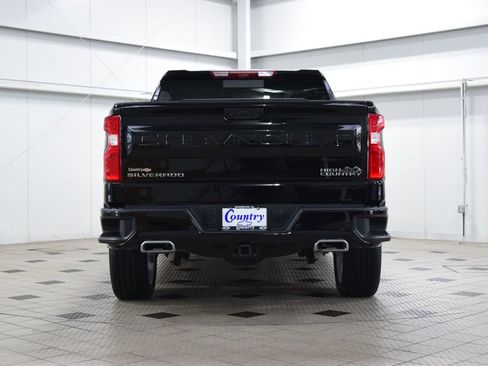 Used 2025 Chevrolet Silverado 1500 High Country w/ High Country Premium Package AWD/4WD image 7