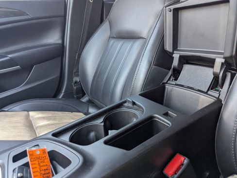 Used 2015 Buick Regal Premium FWD image 25