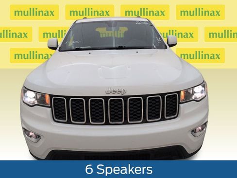 Used 2021 Jeep Grand Cherokee Laredo image 15