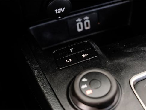 Used 2022 Ford Ranger XLT w/ Equipment Group 301A Mid image 22