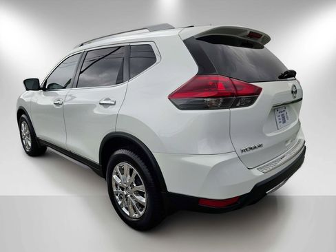 Used 2018 Nissan Rogue SV AWD/4WD image 6