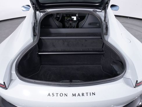 New 2026 Aston Martin V8 Vantage Coupe RWD image 31