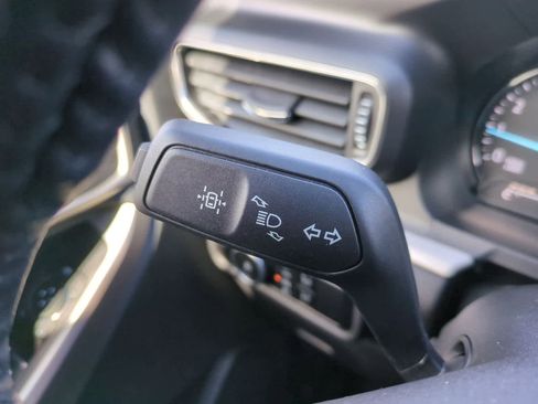 Certified 2023 Ford Explorer XLT w/ Equipment Group 202A image 30